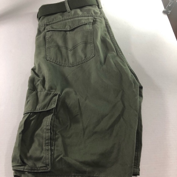 Levi’s Cargo Shorts Olive Green - Picture 2 of 7